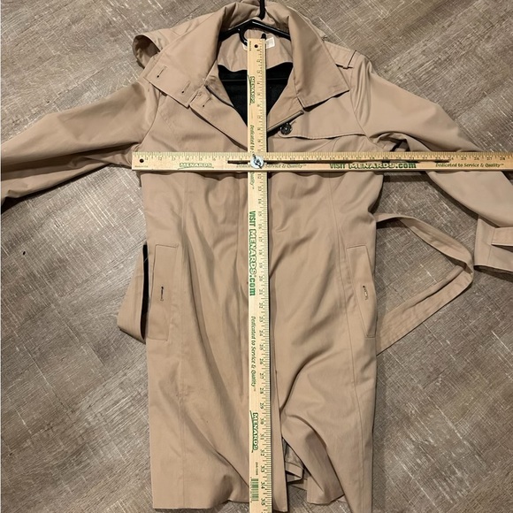 Michael Kors trench coat - Picture 3 of 3